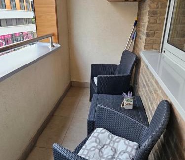 Novi Beograd Apartment | Stylish New Belgrade apt parking 5e per day