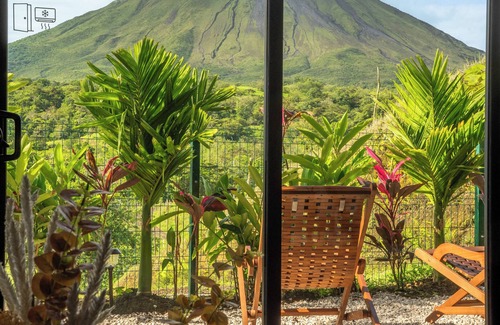 Arenal Hot Springs Cabin | Stylish New Escape Cabin w/hot tub Volcano view