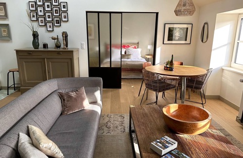 Pont-Aven Apartment | Stylish newly renovated apartment with river views
