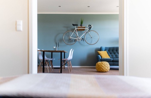 Dresden Apartment | Stylish old building apartment with 2 bedrooms - 200m to the Elbe - close to the center