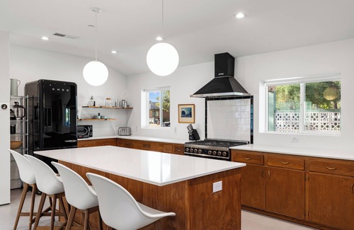 Peaceful Valley House | Stylish Old Town Scottsdale Retreat w/Pool & Prime Location