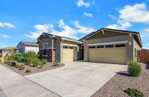 San Tan Valley House | Stylish One-Bedroom Casita with Full Kitchen, Laundry & Fully Furnished