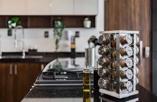 Polanco Apartment | Stylish Polanco Stay Best for Groups with Workspace