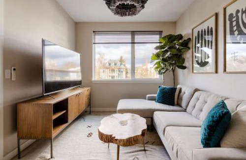 Belmont Apartment | Stylish Portland 1BR w 90 WalkScore