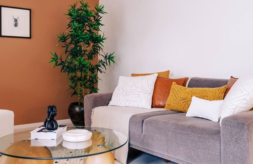 Besiktas Apartment | Stylish Retreat, 10 Min to Bebek Beach