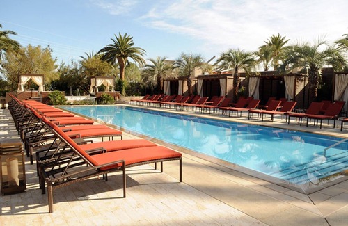 Enterprise House | Stylish retreat, entire 3 bdrm home, 10 mins from the Strip