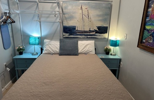 Historic Old Northeast House | Stylish Retreat| Walk 2Dtwn+beach |Bikes+Patio