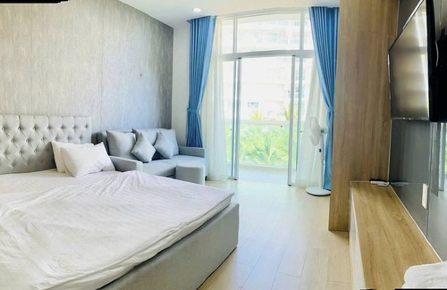 Phu Hai Beach Apartment | Stylish studio apartment near the beach