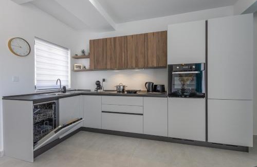 Bugibba Apartment | Stylish Side Seaview Penthouse By Quicktrips
