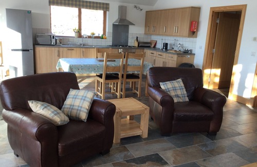 Lewiston House | Stylish, spacious lodge with panoramic views, an ideal base for Loch Ness