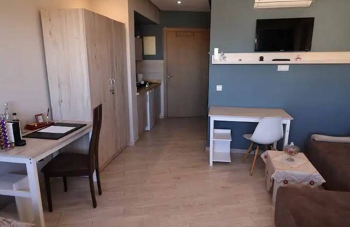 Oujda Condo | Stylish Studio - Ideal for Work and Relaxation