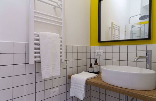 Trieste City Centre Apartment | Stylish Studio in the Heart of the City