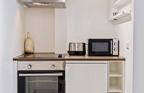 Ville Haute Apartment | Stylish Studio in Vibrant Luxembourg City