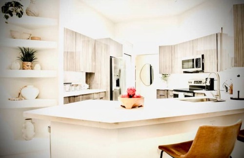 Hunt Club House | Stylish Teakwood Villa close to West Palm Beach, Wellington & beautiful beaches