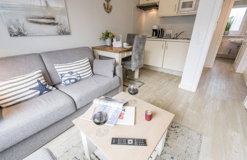 Westerland Apartment | Stylish. The sound of the sea. View of the dunes. - House Norderstraße