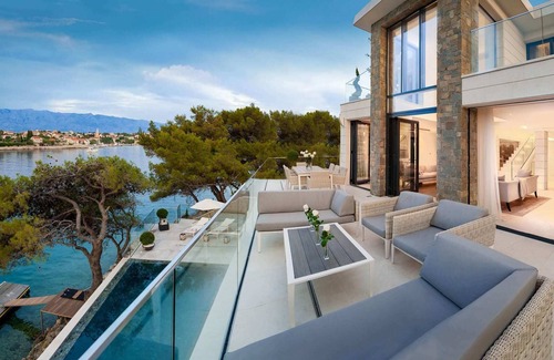 Postira Villa | Stylish Villa Modern With Dalmatian Architecture And Wine Cellar