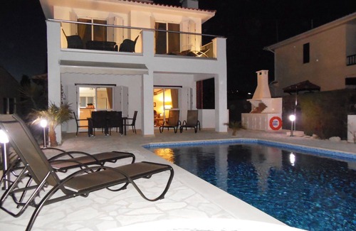 Pissouri Villa | Stylish Villa with Private Pool in the Village of Pissouri