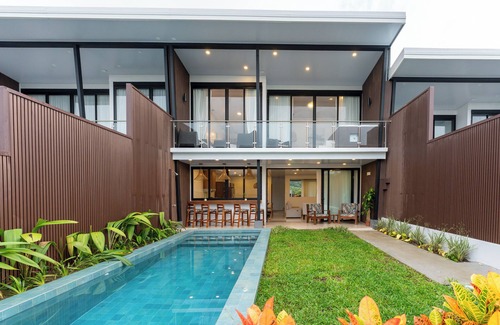 Arenal Hot Springs Villa | Stylish Volcano Villa w/Jacuzzi & Private Pool, volcano views, sun deck, WiFi