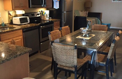 Midtown Ocean City Condo | Stylish with a beautiful view
