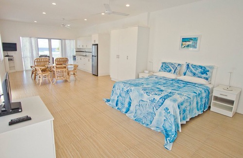 Matavera Villa | Stylishly Designed With A Romantic Seaside Location Villa