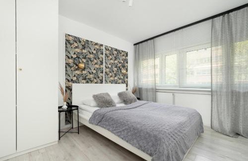 Baluty Apartment | Stylowy Apartament w Łodzi by Noclegi Renters