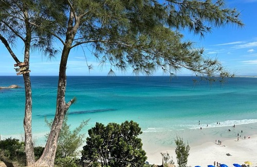 Taio Apartment | Suíte Privativa Praia dos Anjos