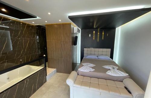 Centro Apartment | Suíte Gold com varanda e Hidro 302