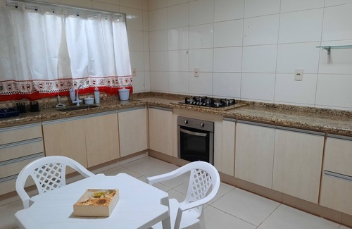 Sao Jose da Barra House | Suíte Master Furnas-mg, Sobrado, Casa Enzo Guimarães