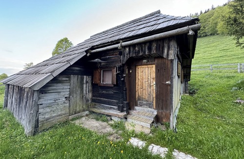 Kamnik Cottage | Suška Mountain Lodge - Alpine Tranquility