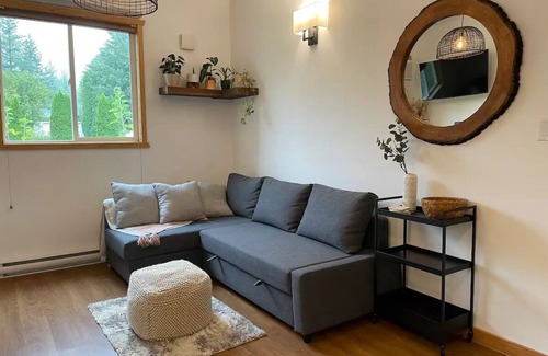 Salmo Apartment | Su Casa Suite with Sauna