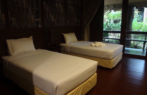 Chong Kham Hotel | Suan Mork Kham Resort