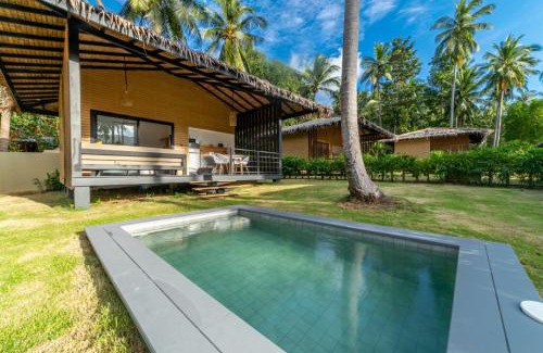Chaloklum House | Suan Residence - Exotic and Contemporary Bungalows with Private Pool