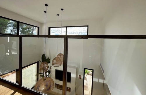 Prades-le-Lez Villa | Sublime architect-designed villa with pool & spa 15 min from Montpellier