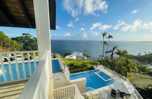 Samana Apartment | Sublime Love beachfront apartment w private beach