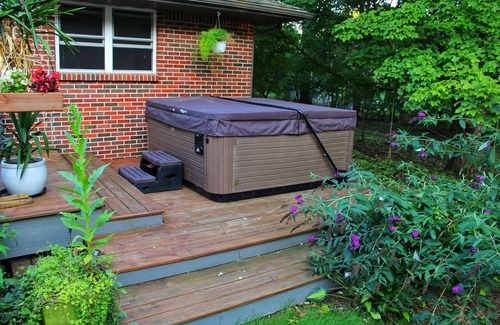 Westside Connection House | Suburban Garden on 1.5 acres with pool and hot tub