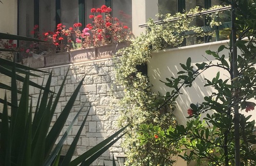 Palaio Psychiko Villa | Suburban Villa with Pool&Garden