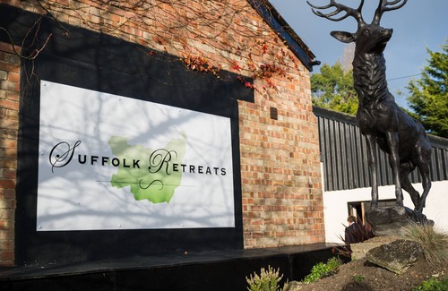 Sudbury House | Suffolk Retreats for up to 24 guests with hot tub