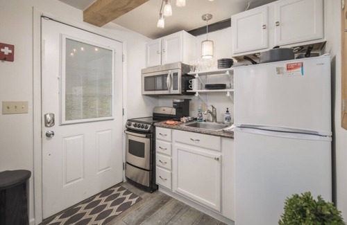 Banner Elk Condo | Sugar Sweet Ski Retreat w/AC - near Sugar Mtn, Grandfather Mtn, & Boone