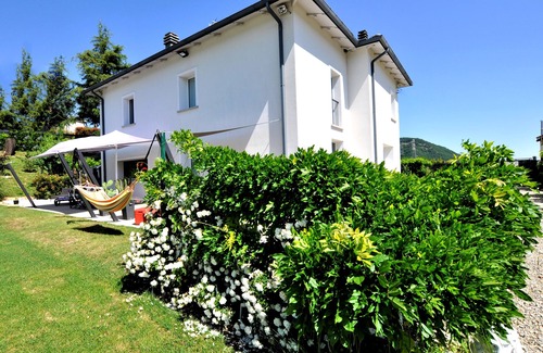 Monterenzio Apartment | SUITE Apartment With Pool