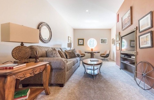 Glendale Apartment | Suite 1 - Quiet and private accommodations in a country setting.