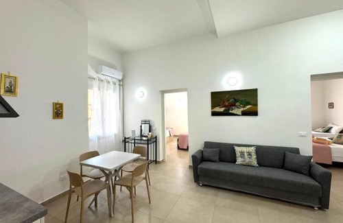 Cinisi House | SUITE 202 CASA FERRANTE SRLS