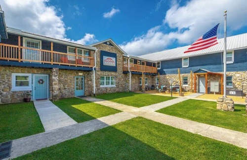 Rock Spring Apartment | Suite 207-Melody at Rock Spring Resort near Chattanooga