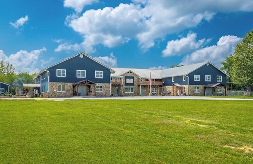 Rock Spring Apartment | Suite 213 - Sunshine at Rock Spring Resort