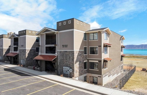 Garden City Apartment | Suite 301 @ Water's Edge Resort