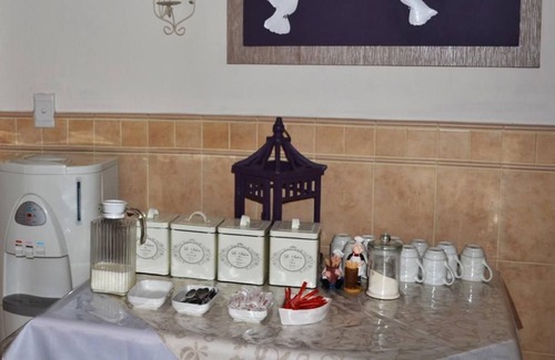 Kempton Park House | Suite 7-Doves Nest Guest House-Bed and Breakfast