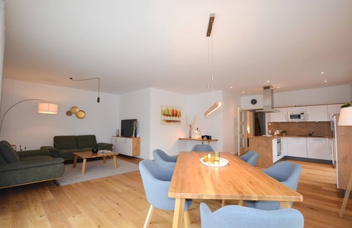 Center Apartment | Suite - Alte Uhrmacherei - Wohnen auf Zeit