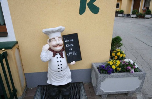 Gurk Apartment | Suite, Breakfast - Gasthof Zum Kramer *