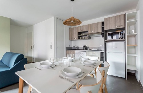 Croix Rousse Apartment | Suite Croix-Rousse : T3 avec patio !