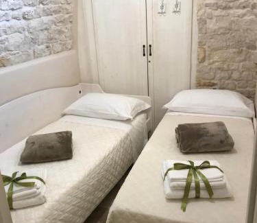 The Trulli of Alberobello House | Suite Curcuma
