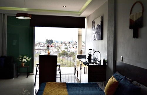 Tepatitlan de Morelos House | Suite Familiar con Balcón Excelente Vista ¡desayuno Incluido!